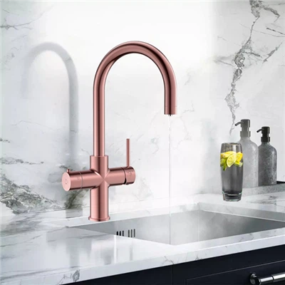 Omedelbart varmt kallt och mousserande vatten